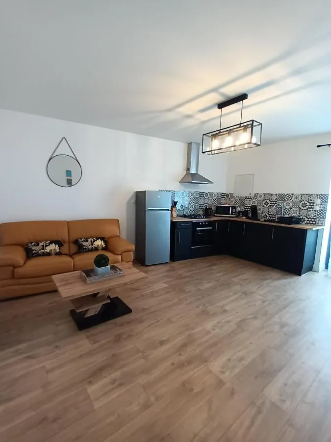 Gite Avec Piscine Mantallot